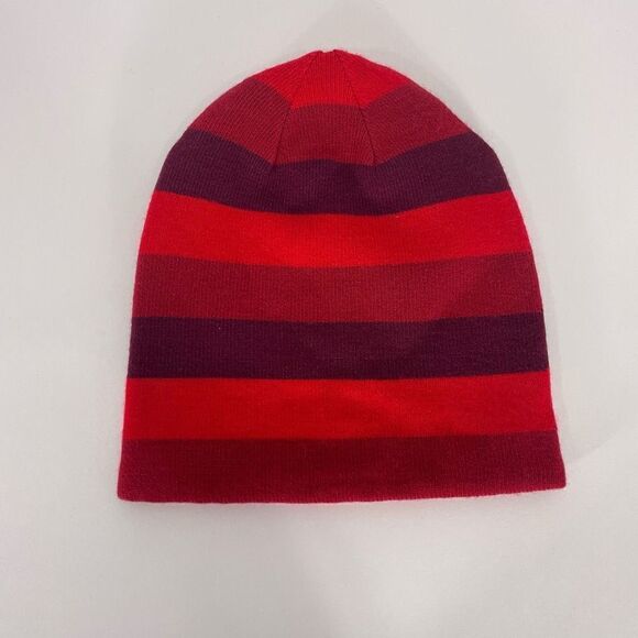 NWOT Under Armour Red & Purple Striped Winter Hat - Picture 2 of 4